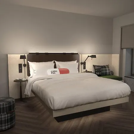 Moxy Hotel
